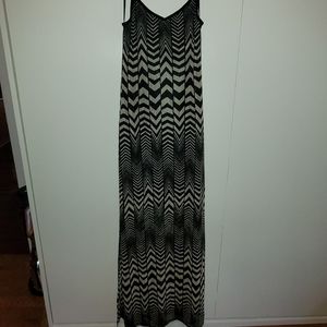 NWOT Geometric Maxi Dress